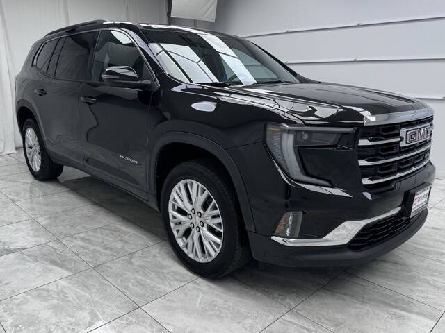 2024 GMC Acadia Elevation