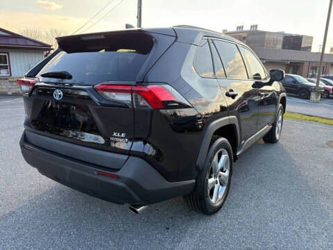 2021 Toyota RAV4 Hybrid XLE Premium