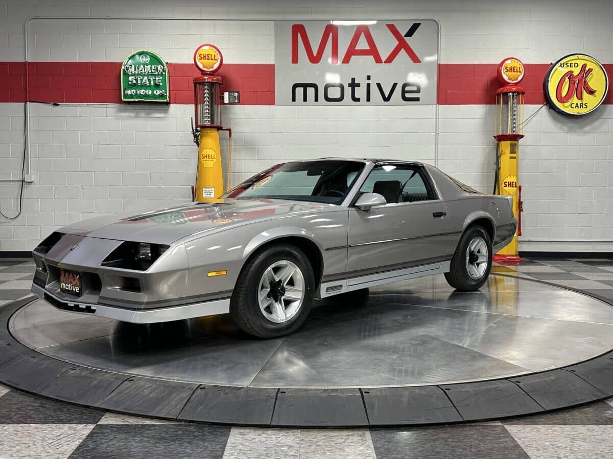 1983 Chevrolet Camaro 3