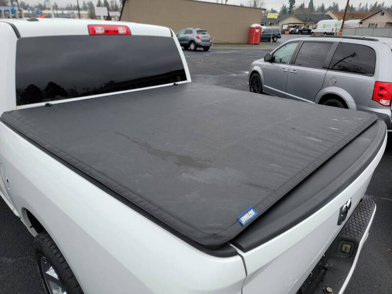 2018 RAM 1500 Express