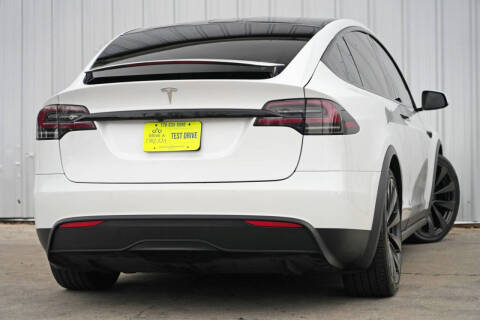 2023 Tesla Model X Standard Range