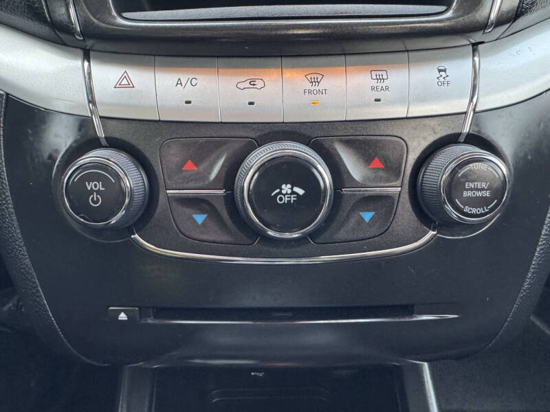 2018 Dodge Journey SE