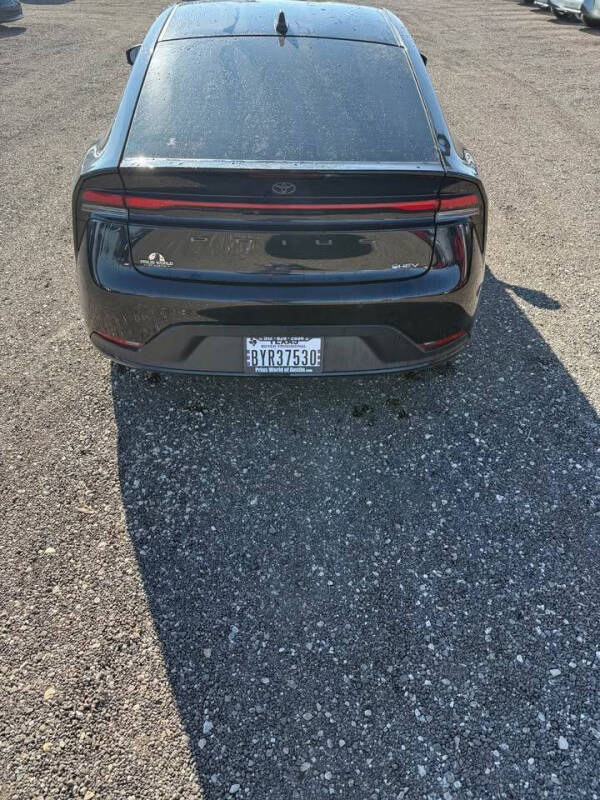 2023 Toyota Prius LE