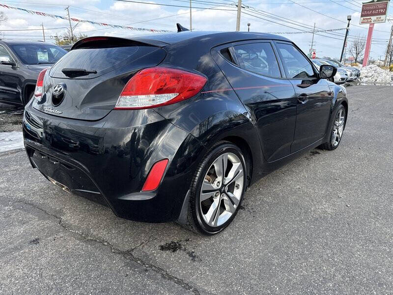 2017 Hyundai Veloster