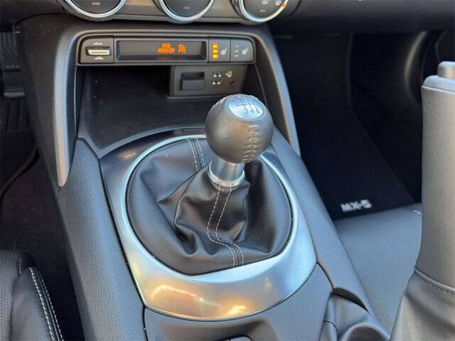 2023 Mazda MX-5 Miata RF Grand Touring