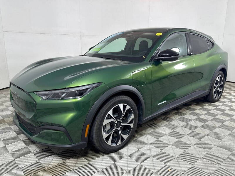 2025 Ford Mustang Mach-E Select