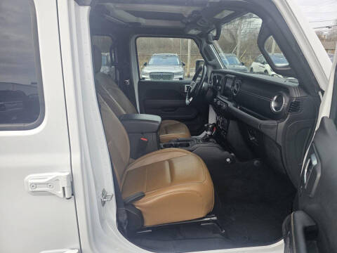 2023 Jeep Gladiator Overland