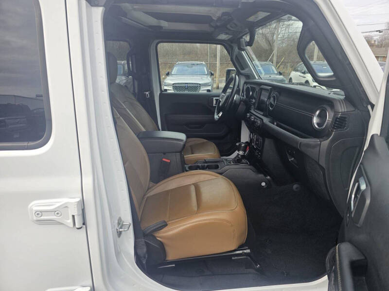 2023 Jeep Gladiator Overland