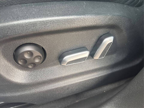 2015 Audi Q5 2.0T quattro Premium Plus