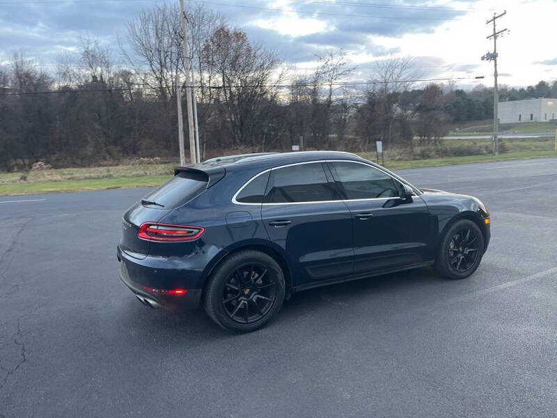 2017 Porsche Macan S photo 9