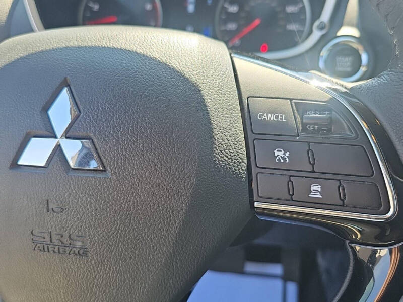 2025 Mitsubishi Eclipse Cross SE