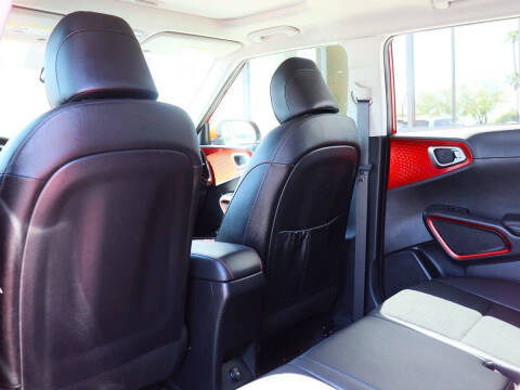 2020 Kia Soul GT-Line