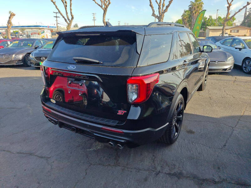 2020 Ford Explorer ST