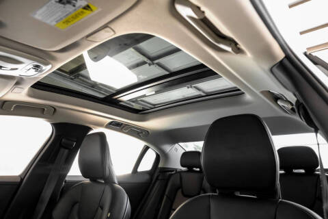 2020 Volvo S60 T5 Momentum