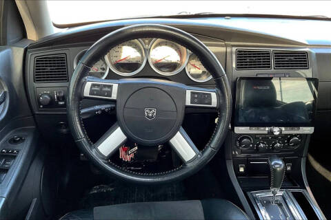 2007 Dodge Charger SRT-8