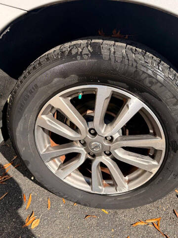 2015 Nissan Pathfinder S