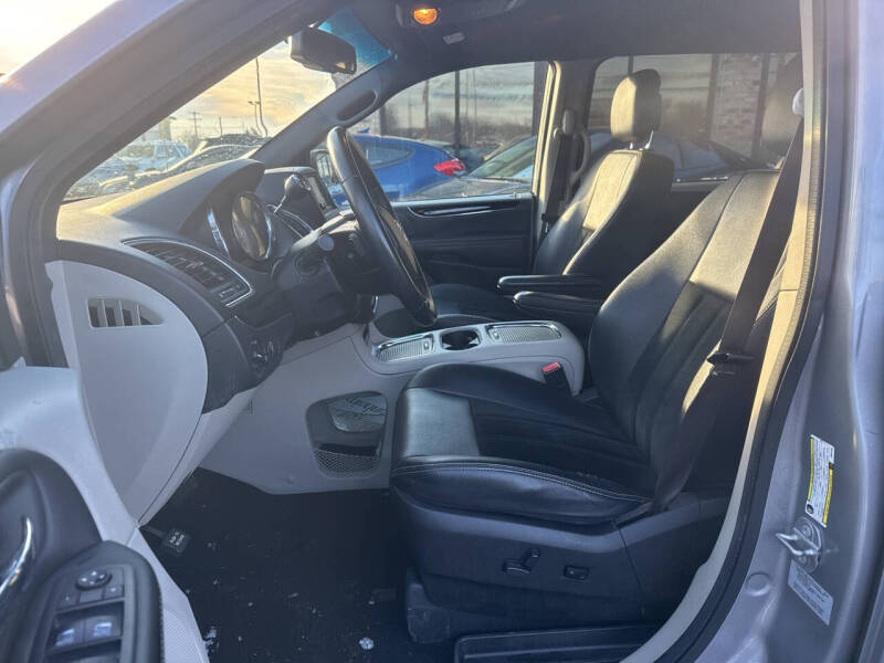 2017 Dodge Grand Caravan SXT