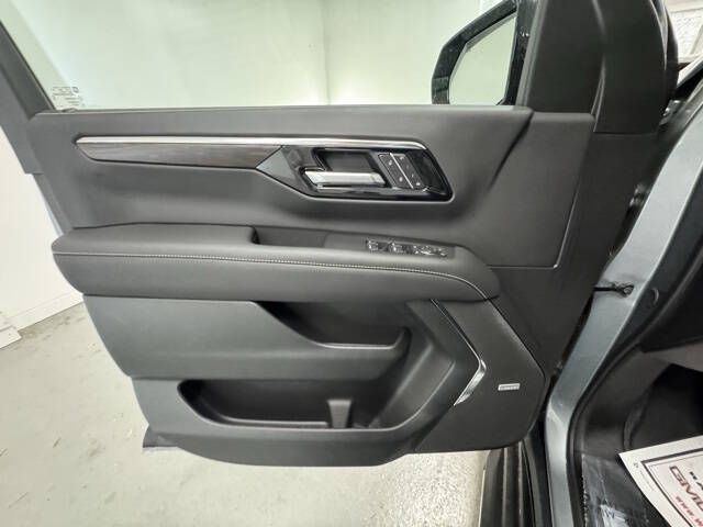 2025 Chevrolet Tahoe Premier