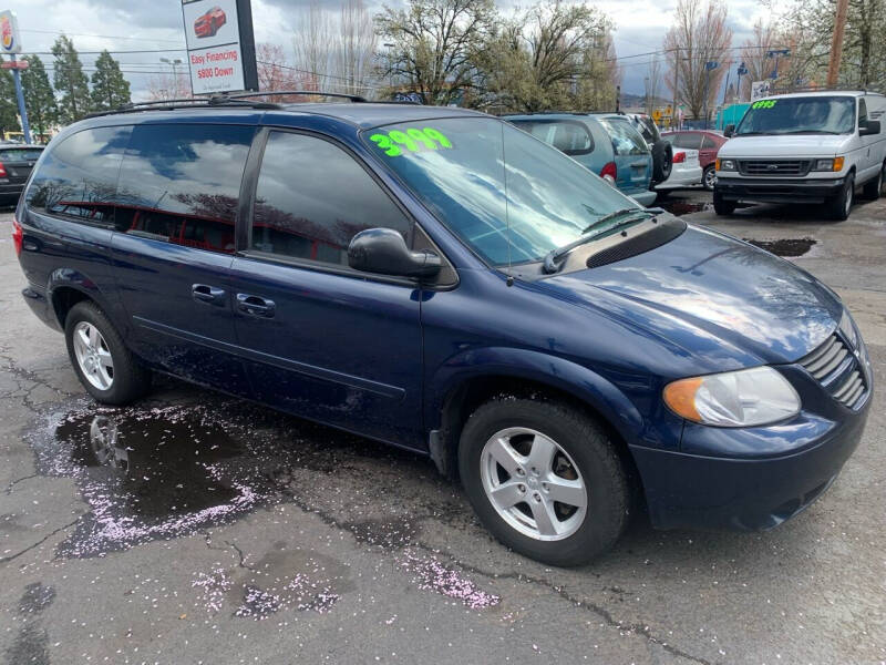 2006 Dodge Grand Caravan for sale at Blue Line Auto Group in Portland OR