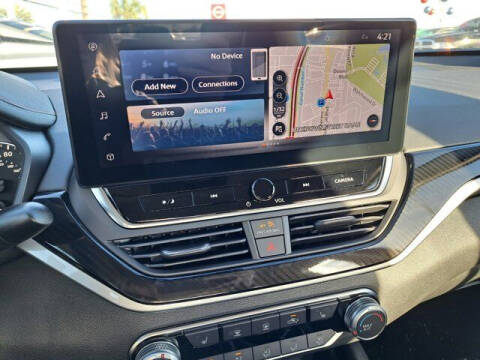 2024 Nissan Altima 2.5 SR