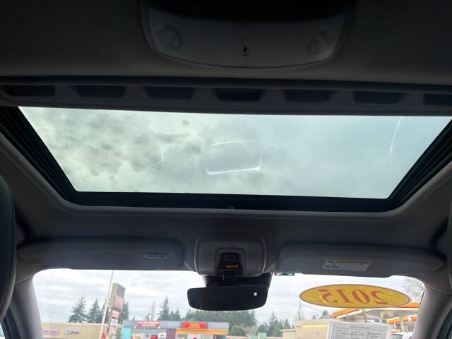 2015 Volvo V60 Cross Country T5