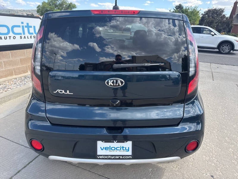 2017 Kia Soul +