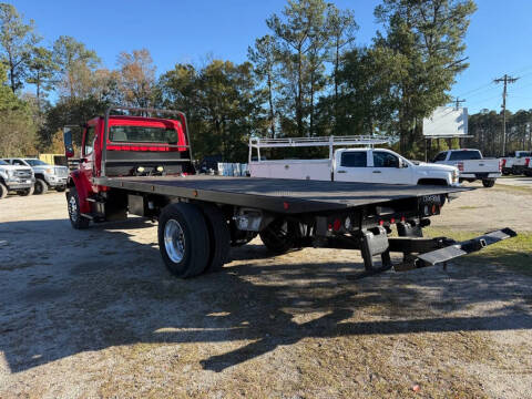 2010 Freightliner M2 106