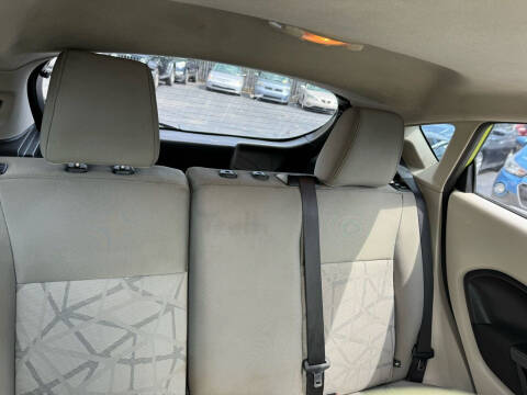 2011 Ford Fiesta SE