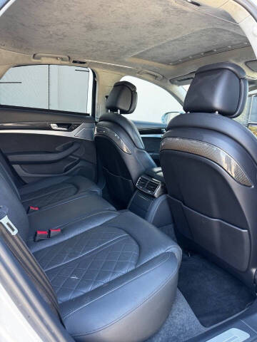 2014 Audi S8 4.0T quattro