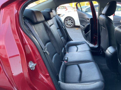 2016 Mazda MAZDA3 i Grand Touring