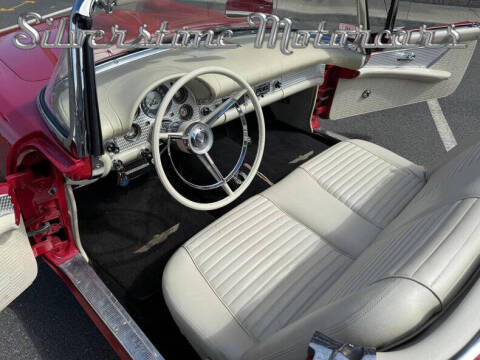 1957 Ford Thunderbird