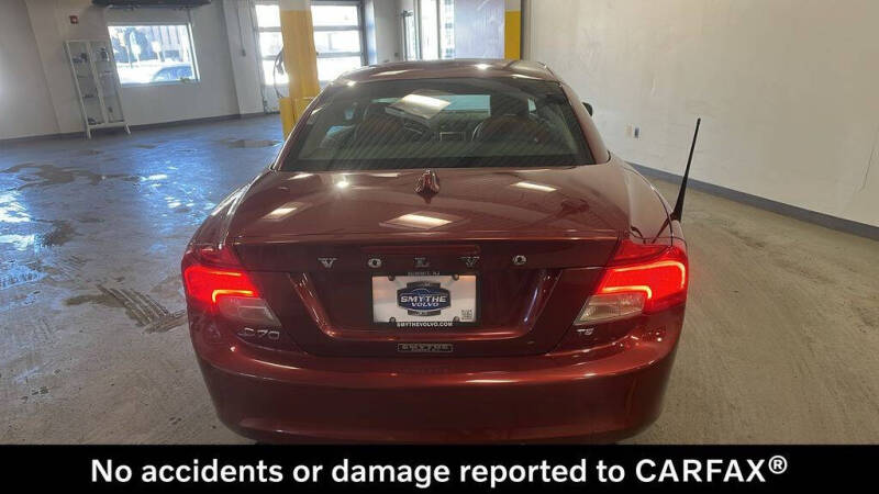 2011 Volvo C70 T5