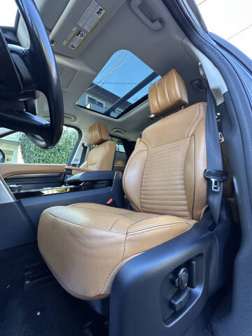 2017 Land Rover Discovery HSE Luxury