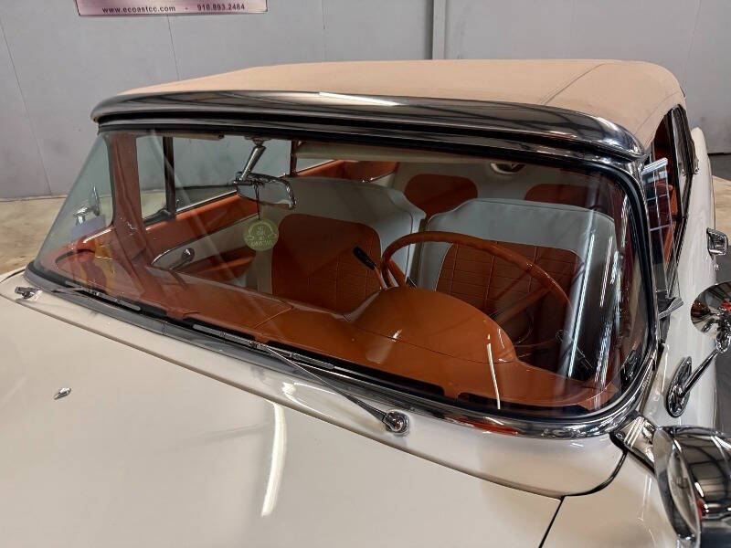 1956 Ford Sunliner