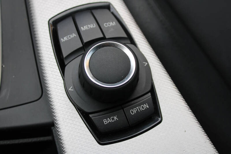 2018 BMW 3 Series 330e iPerformance