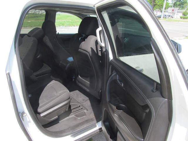 2014 GMC Acadia SLE-2