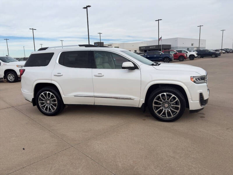 2021 GMC Acadia Denali
