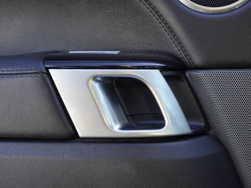 2022 Land Rover Range Rover Sport HSE Silver Edition