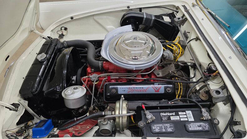 1956 Ford Thunderbird