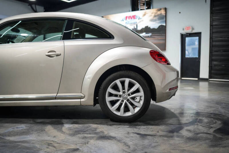 2013 Volkswagen Beetle