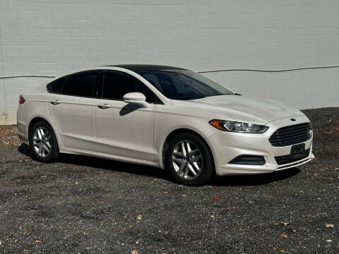 2013 Ford Fusion SE