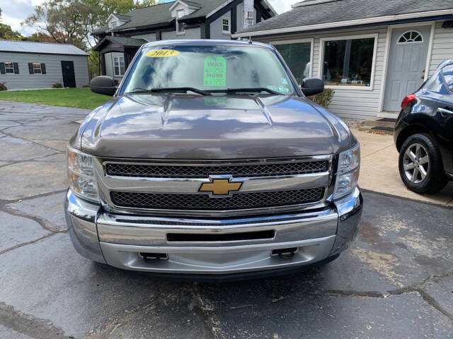 2013 Chevrolet Silverado 1500 for sale at Chuckie Bizzarro's Fleetwing Auto in Erie, PA