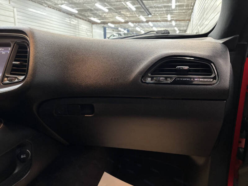 2016 Dodge Challenger R/T Scat Pack