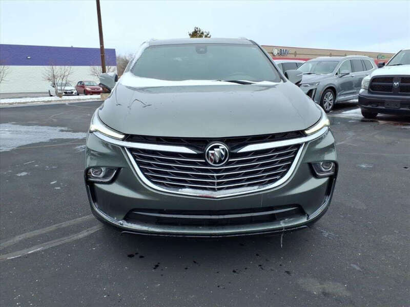 2022 Buick Enclave Essence