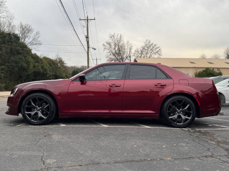 2020 Chrysler 300 Touring