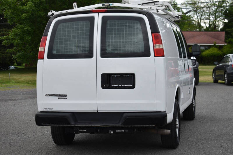 2015 Chevrolet Express 2500
