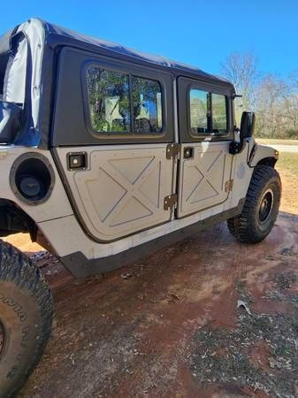 1985 AM General Hummer