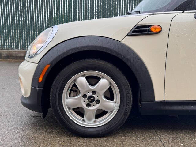 2011 MINI Cooper