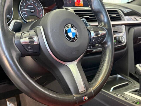 2018 BMW 3 Series 330i