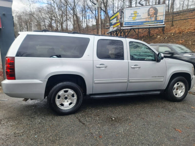 2012 Chevrolet Suburban LT